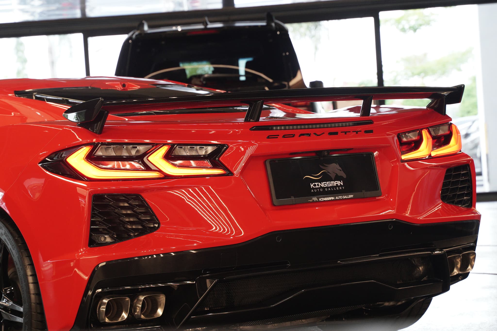 CHEVROLET CORVETTE STINGRAY — photo 4 of 4