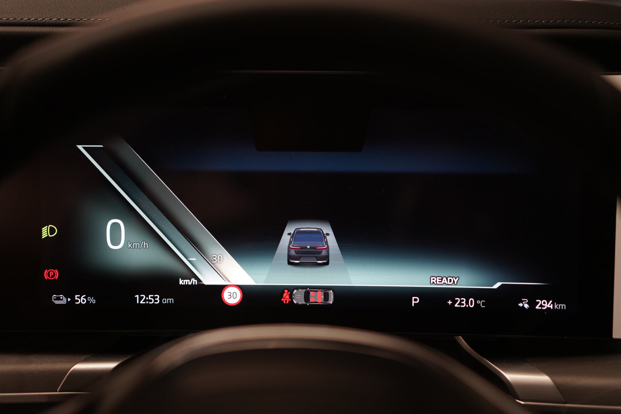 BMW i7 XDRIVE60 — view 5 of 7