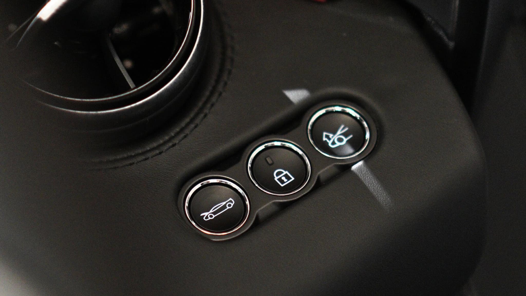 MCLAREN 750S SPIDER — view 13 of 20