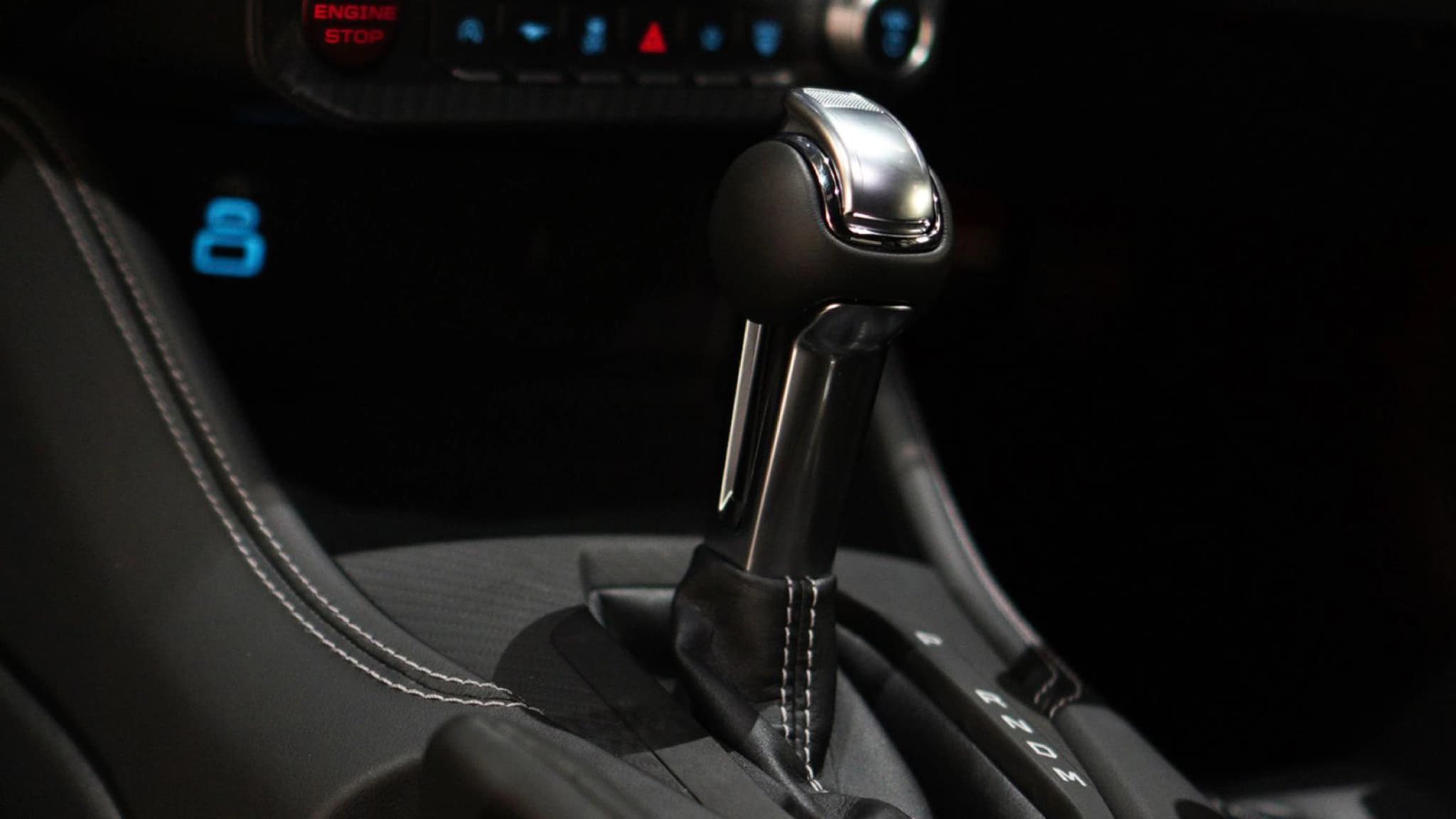FORD MUSTANG 5.0 GT COUPE — view 5 of 18