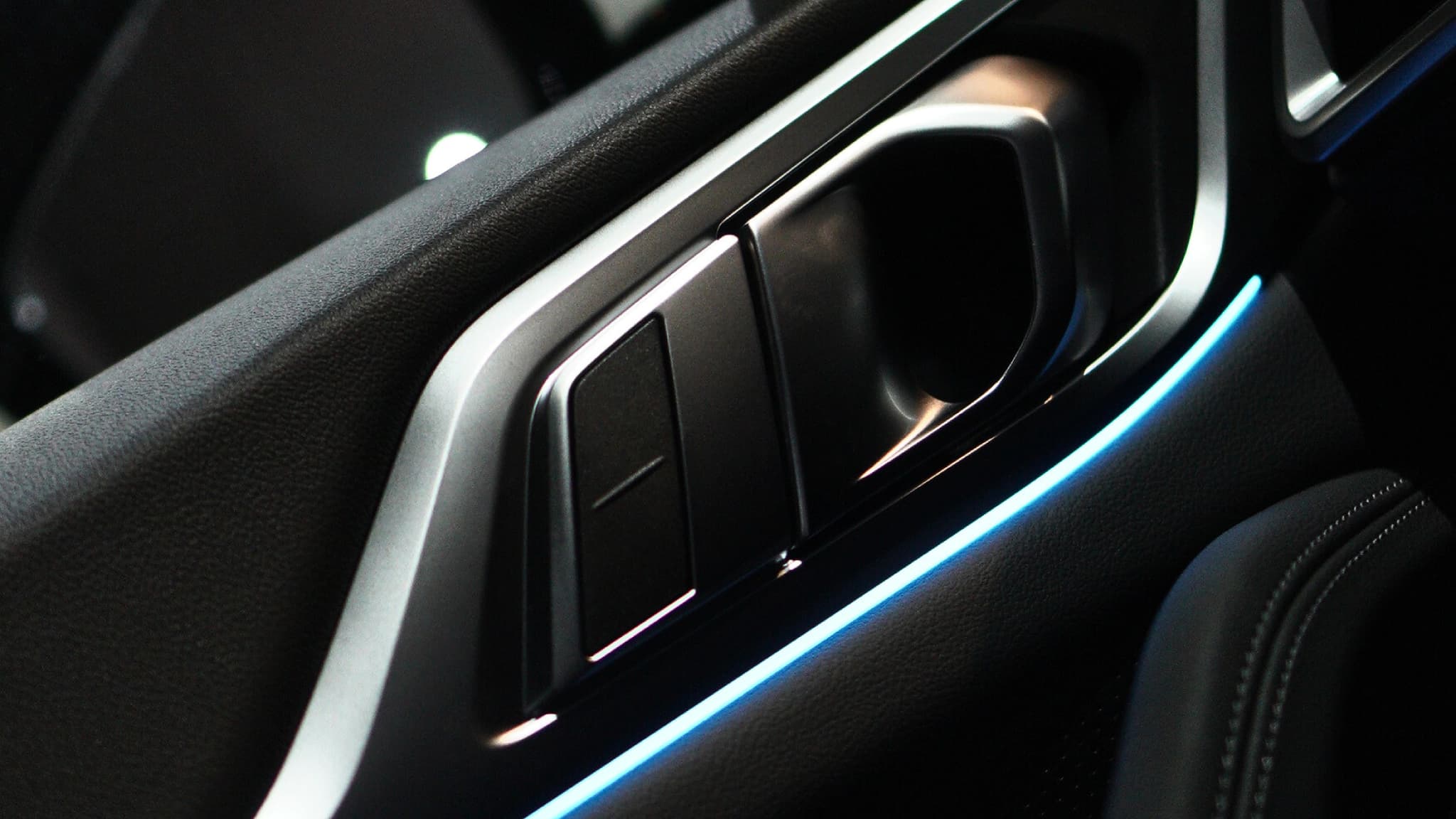 BMW i4 EDRIVE35 — view 11 of 16