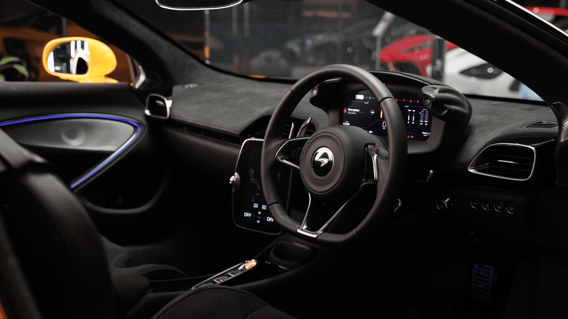 MCLAREN ARTURA SPIDER — view 8 of 20