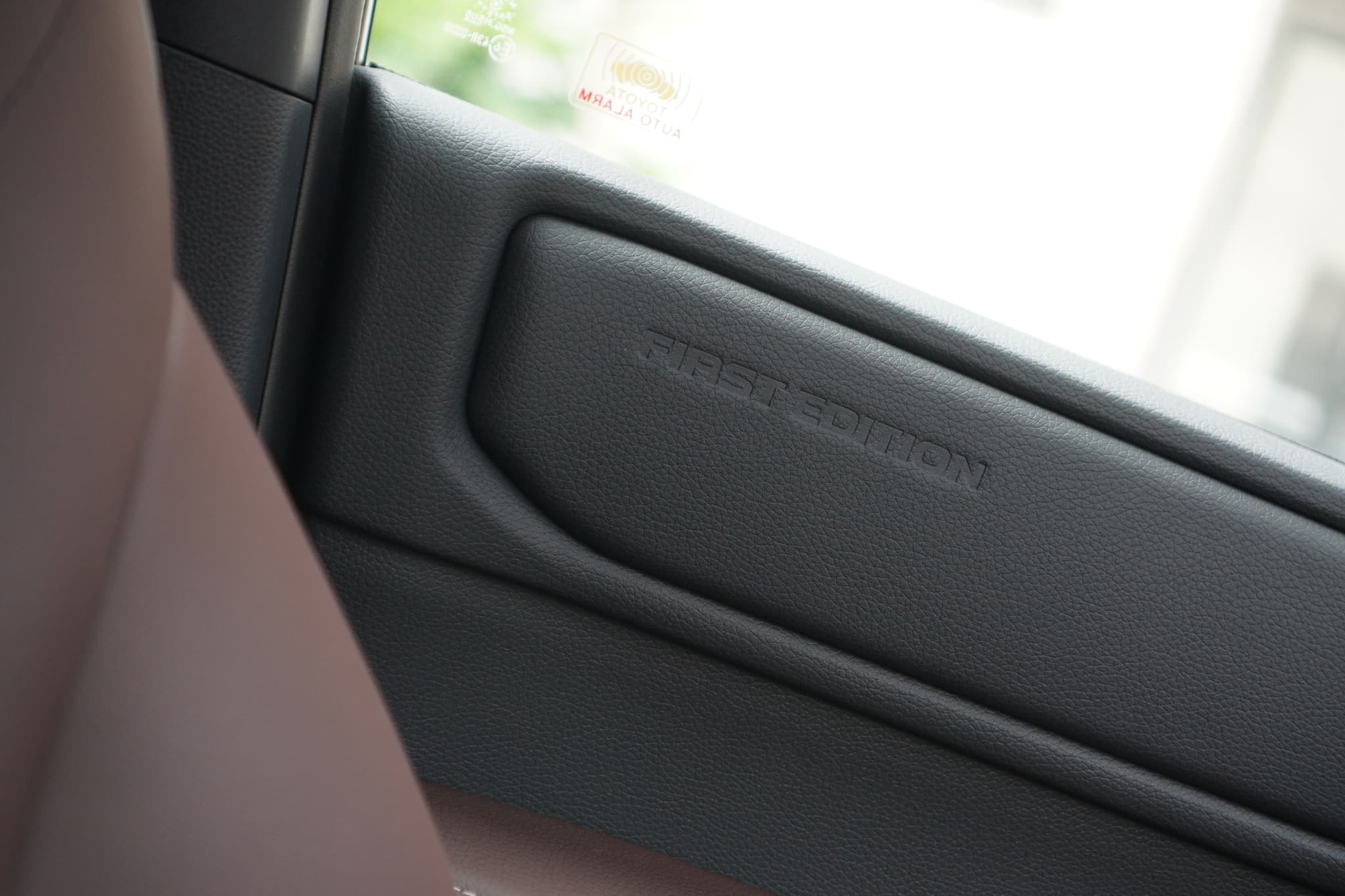 TOYOTA LAND CRUISER 250 ZX FIRST EDITION (MODELISTA) — view 8 of 30