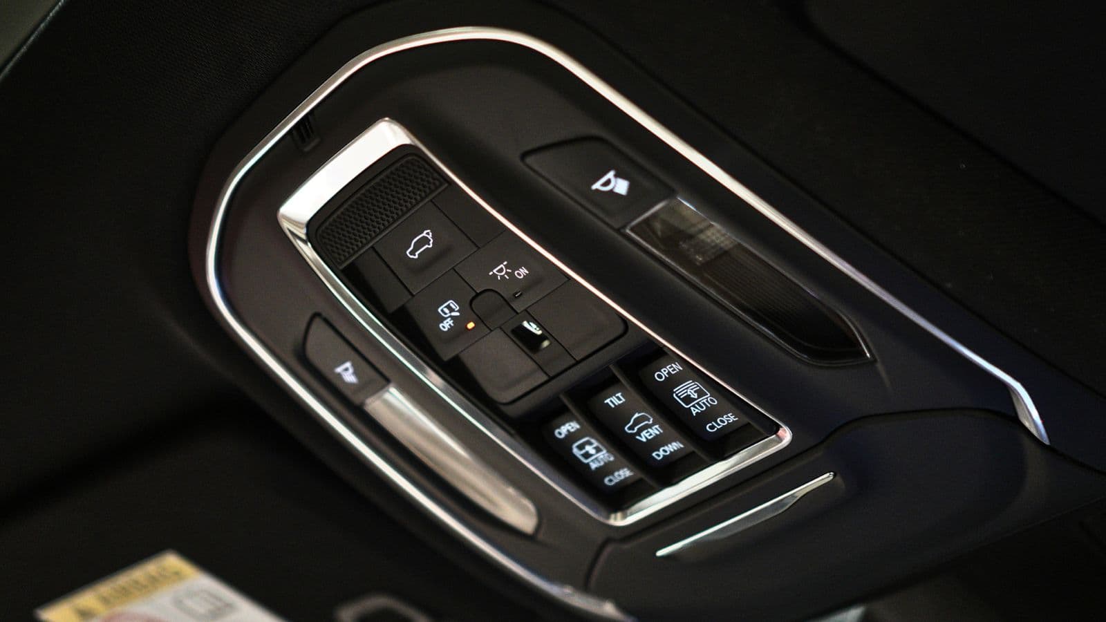 JEEP GRAND CHEROKEE 2.0T — view 10 of 25