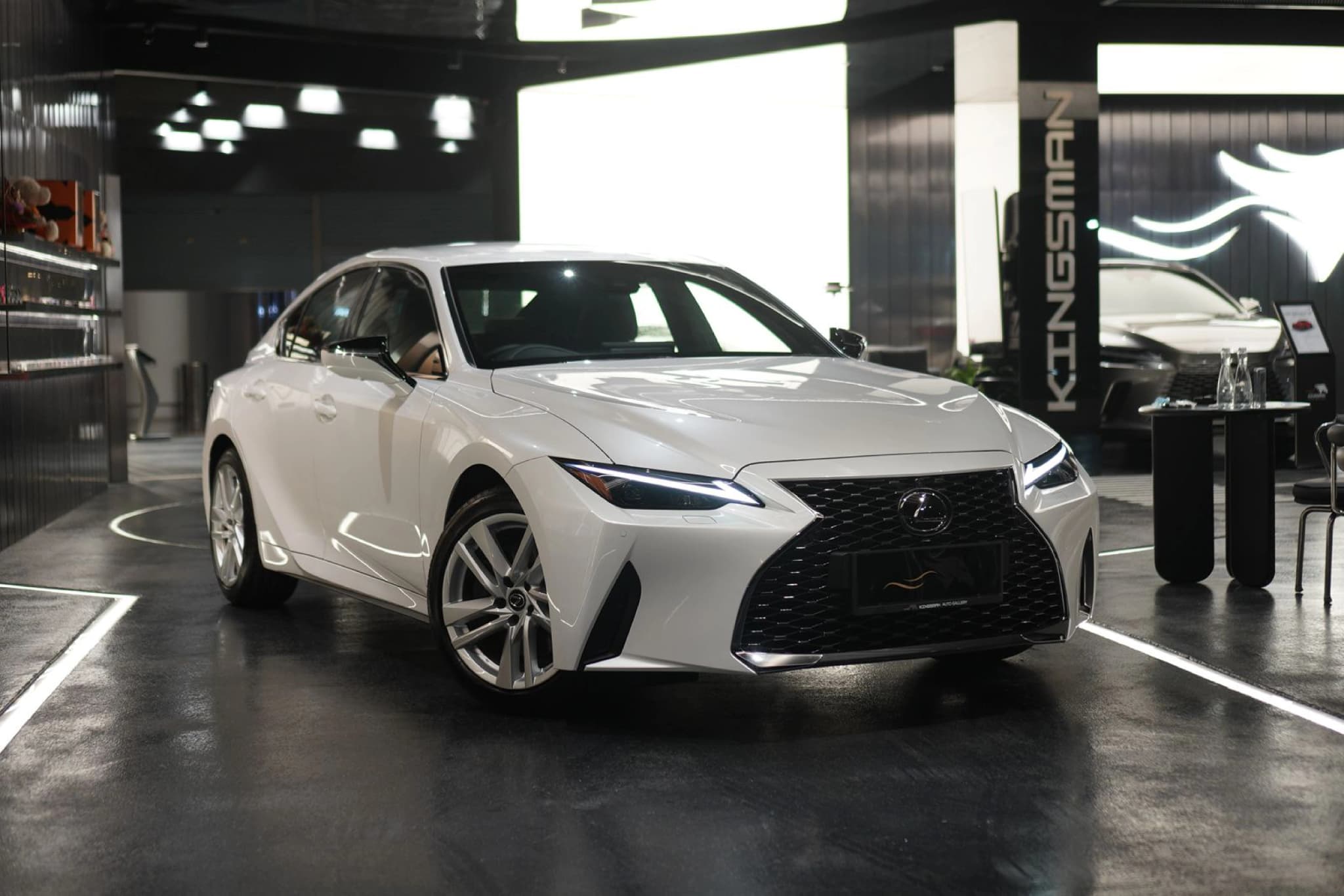 LEXUS IS 300H EXECUTIVE