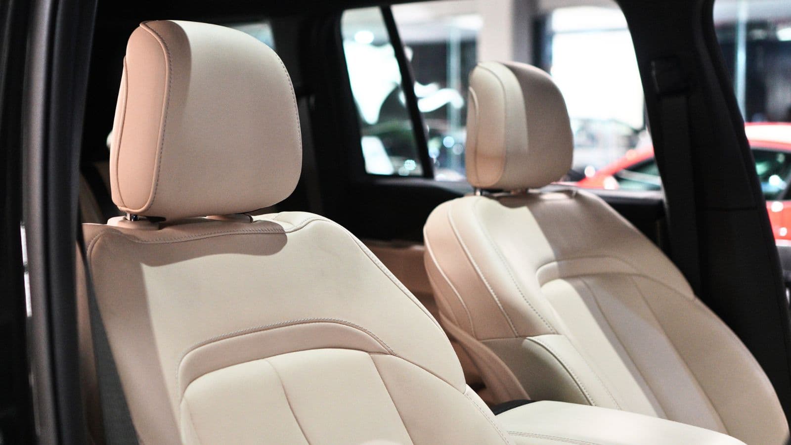 JEEP GRAND CHEROKEE 2.0T — view 23 of 25