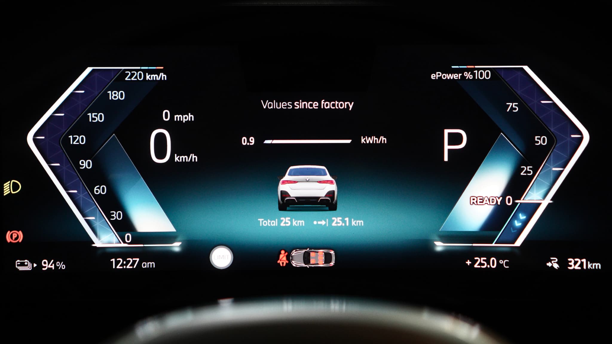 BMW i4 EDRIVE35 — view 8 of 16