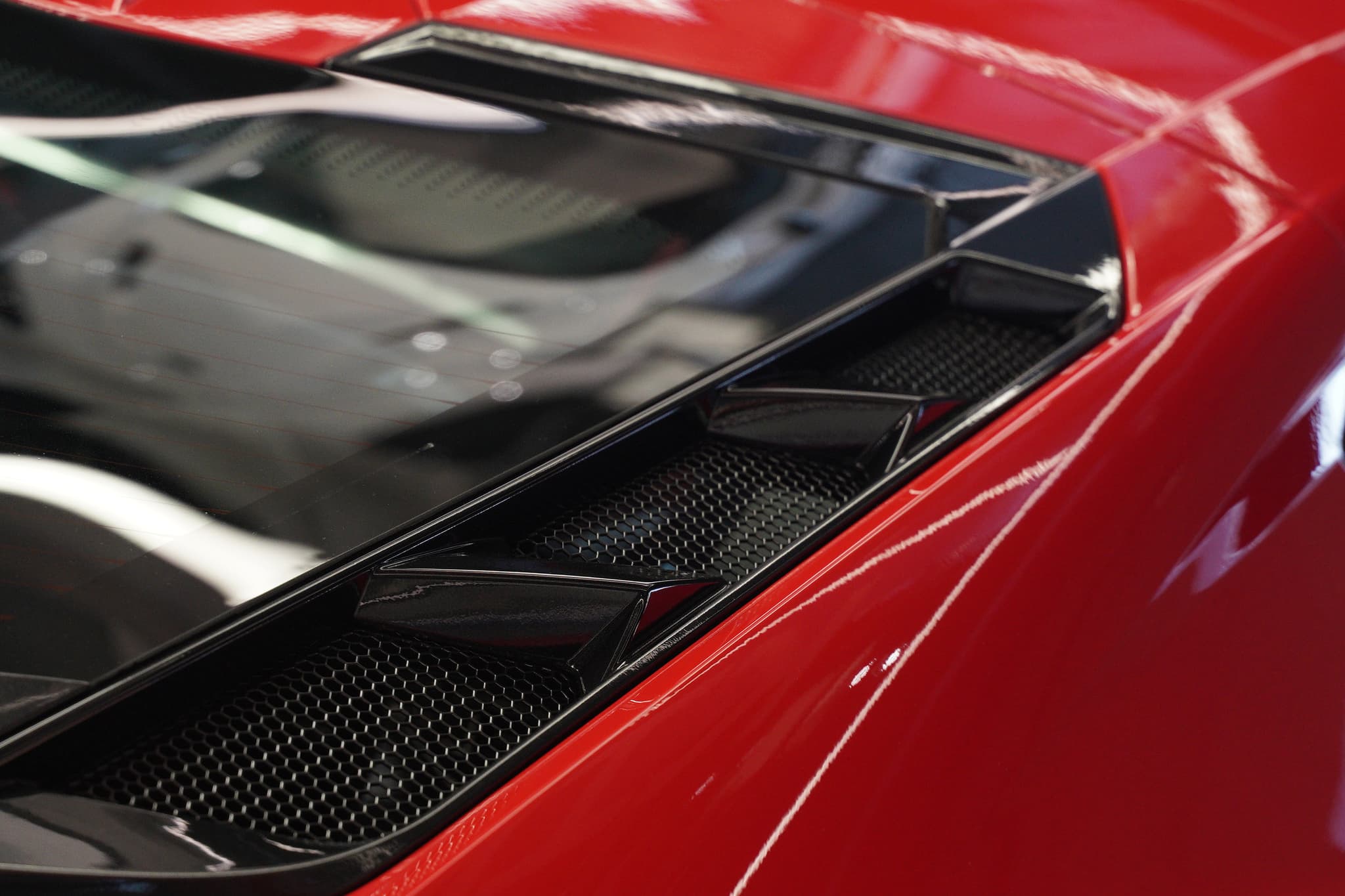 CHEVROLET CORVETTE STINGRAY — view 7 of 12