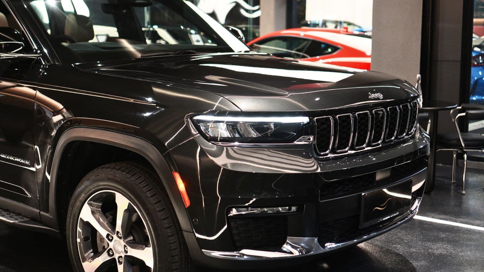 JEEP GRAND CHEROKEE 2.0T — view 5 of 25