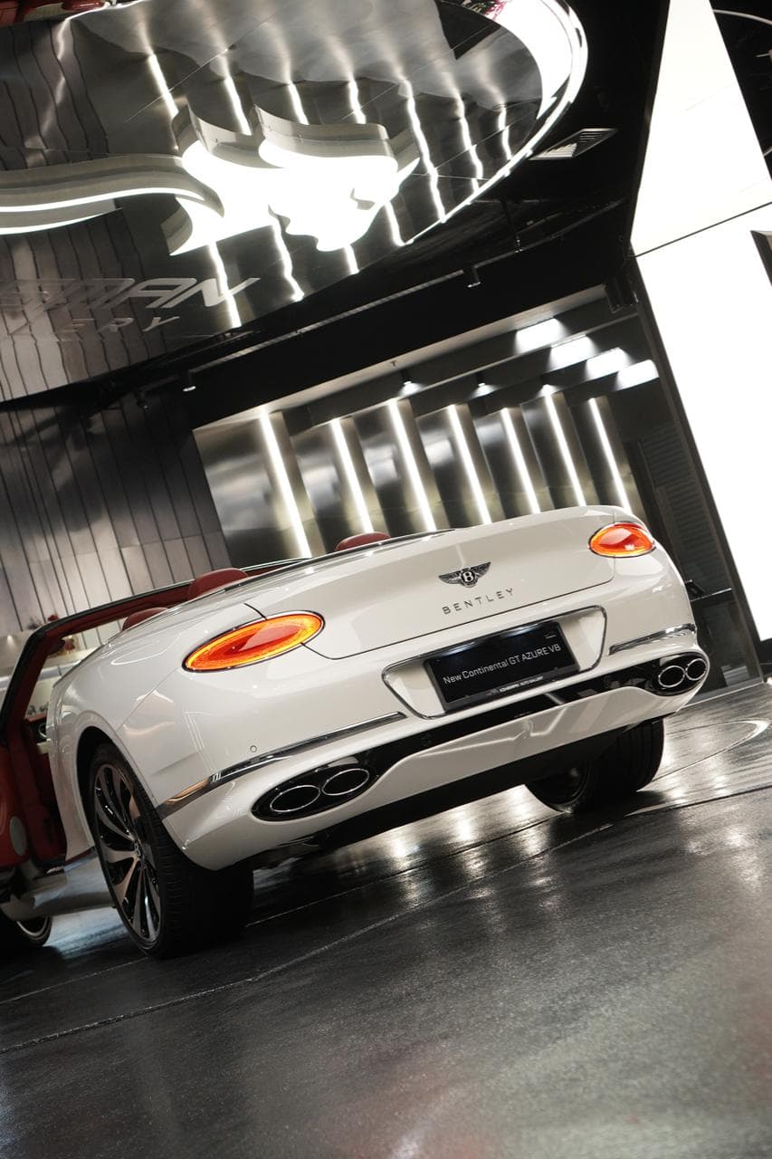 BENTLEY CONTINENTAL GT CONVERTIBLE AZURE V8 — view 15 of 15