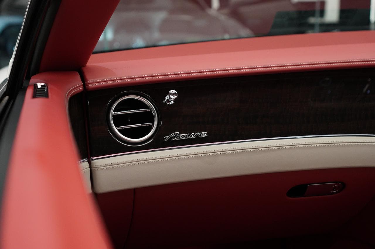 BENTLEY CONTINENTAL GT CONVERTIBLE AZURE V8 — view 13 of 15