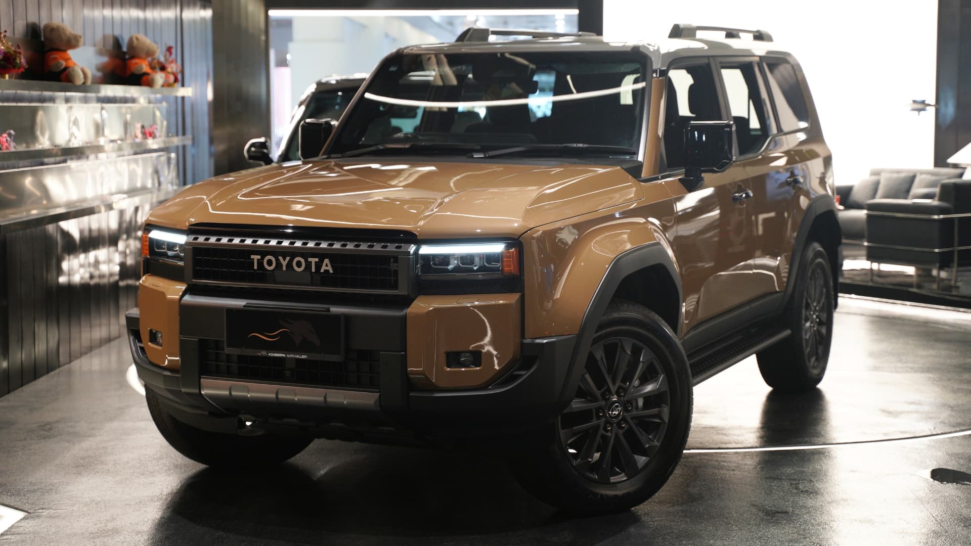 TOYOTA LAND CRUISER 250 ZX