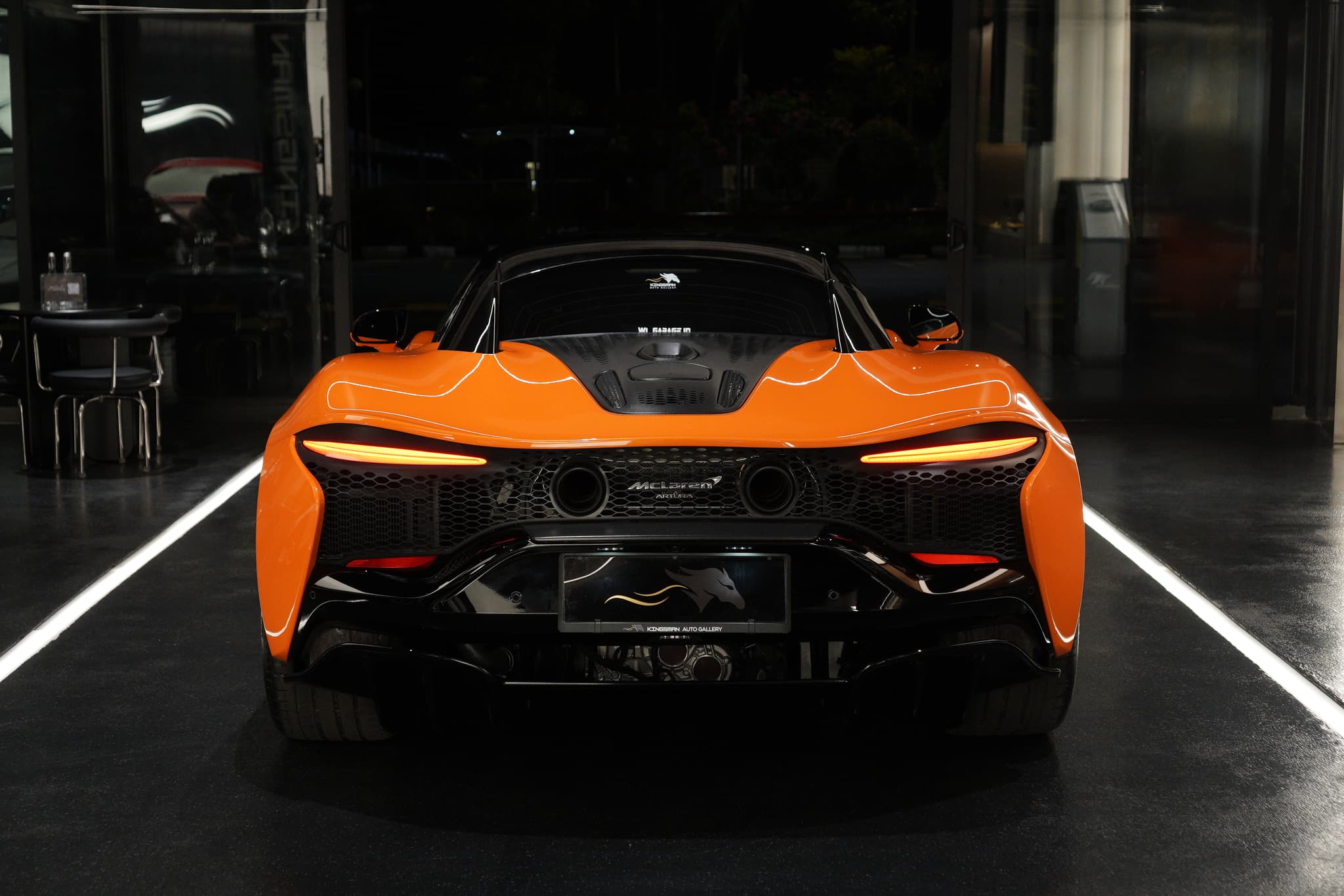 MCLAREN ARTURA — photo 3 of 4